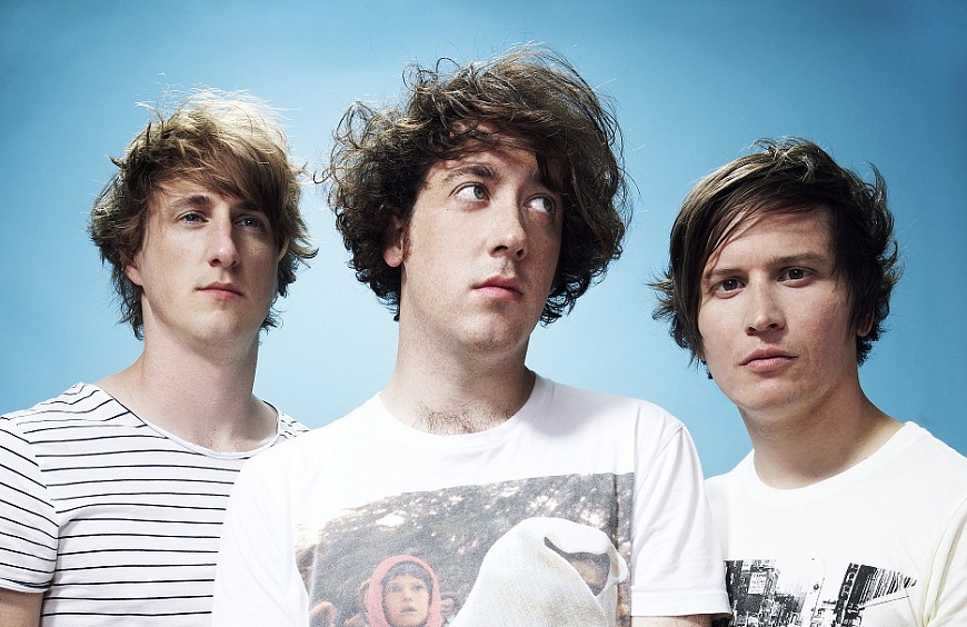 Представляем юбилейное переиздание The Wombats - Proudly Present... This Modern Glitch