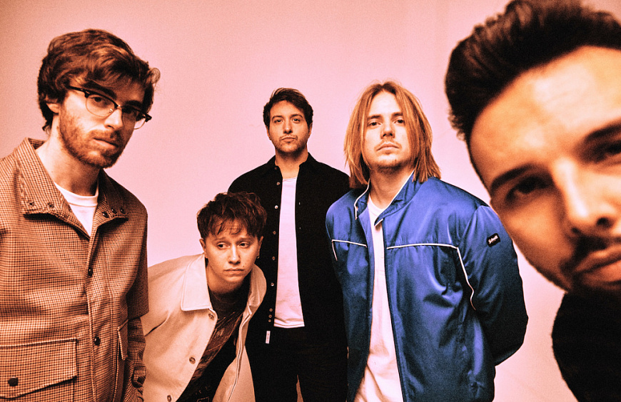Nothing But Thieves ─ Dead Club City: выходит лимитированное издание с бонусными треками