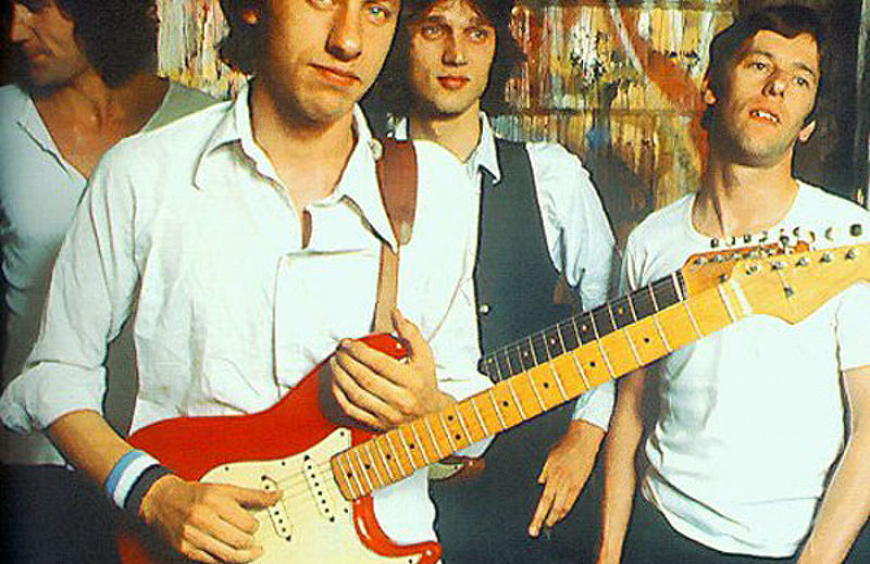 Никаких стесненных обстоятельств! Только рок, только Dire Straits!
