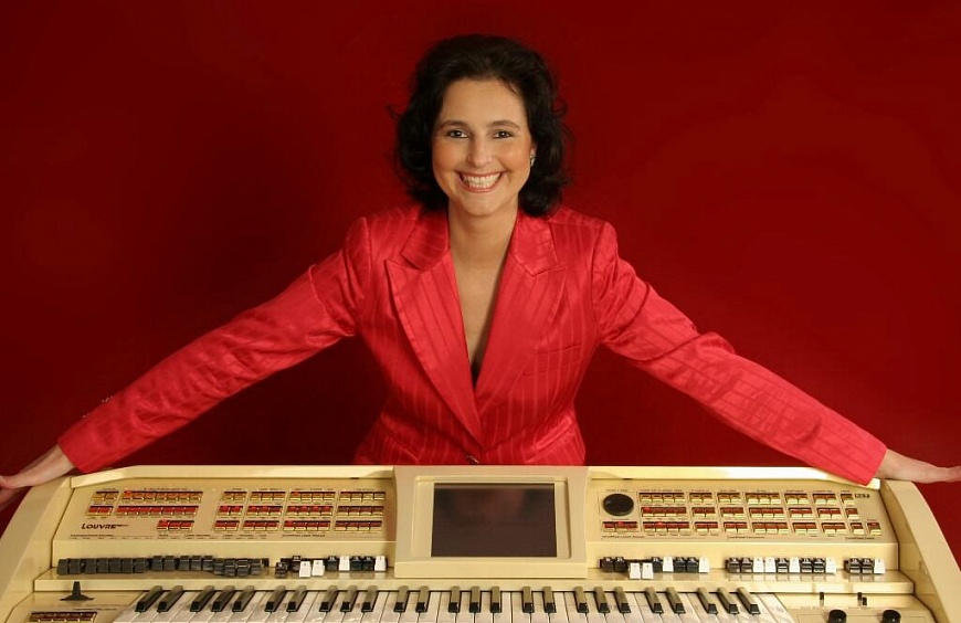 Claudia Hirschfeld в Soul’s Sound: «Королева органа» записала новый сборник