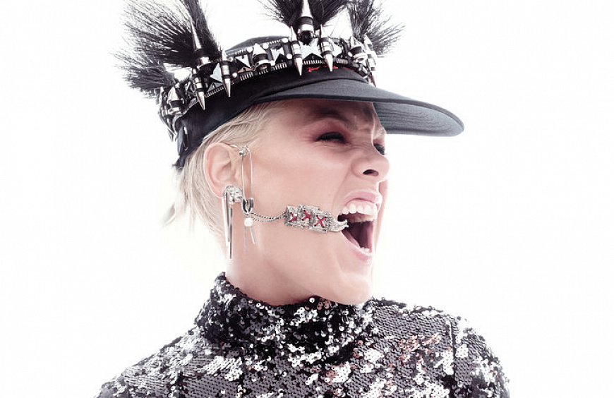 Встречайте крутое переиздание 4-го альбома Pink – I'm Not Dead