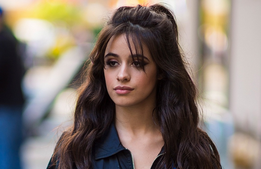 Альбом CAMILA CABELLO – CAMILA выходит на красном прозрачном виниле