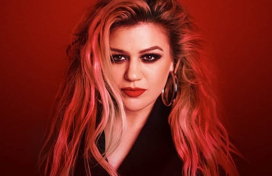 Kelly Clarkson записала 9-ый альбом: When Christmas Comes Around...