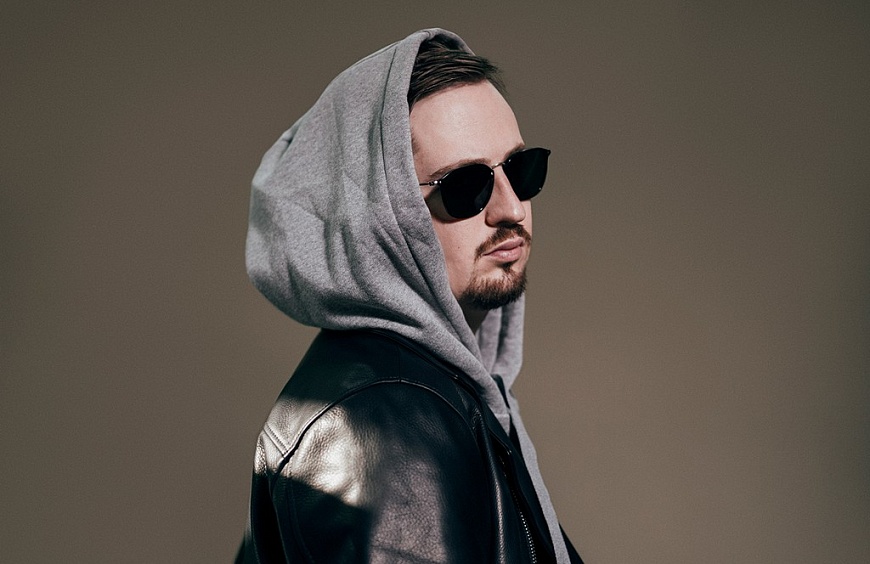 Новинка от Robin Schulz - единственного немецкого артиста в истории национального чарта с 3 бриллиантовыми сертификациями
